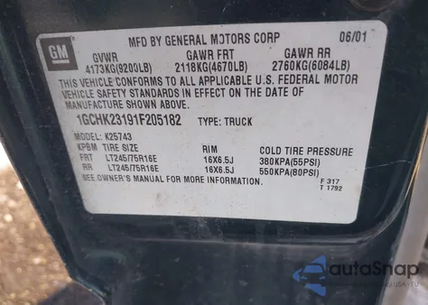 2001 Chevrolet Silverado 2500Hd Lt из США, поврежденный, VIN 1GCHK23191F205182